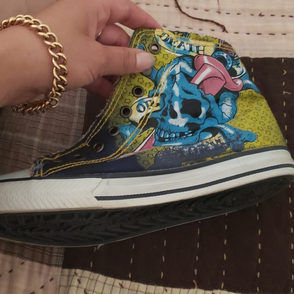 Ed Hardy high top size 7